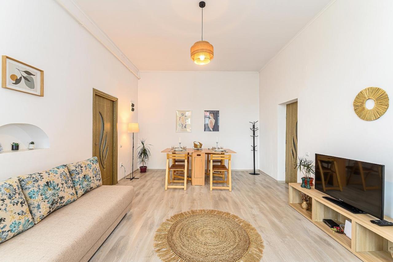 Mountain Oasis Apartment シナヤ エクステリア 写真